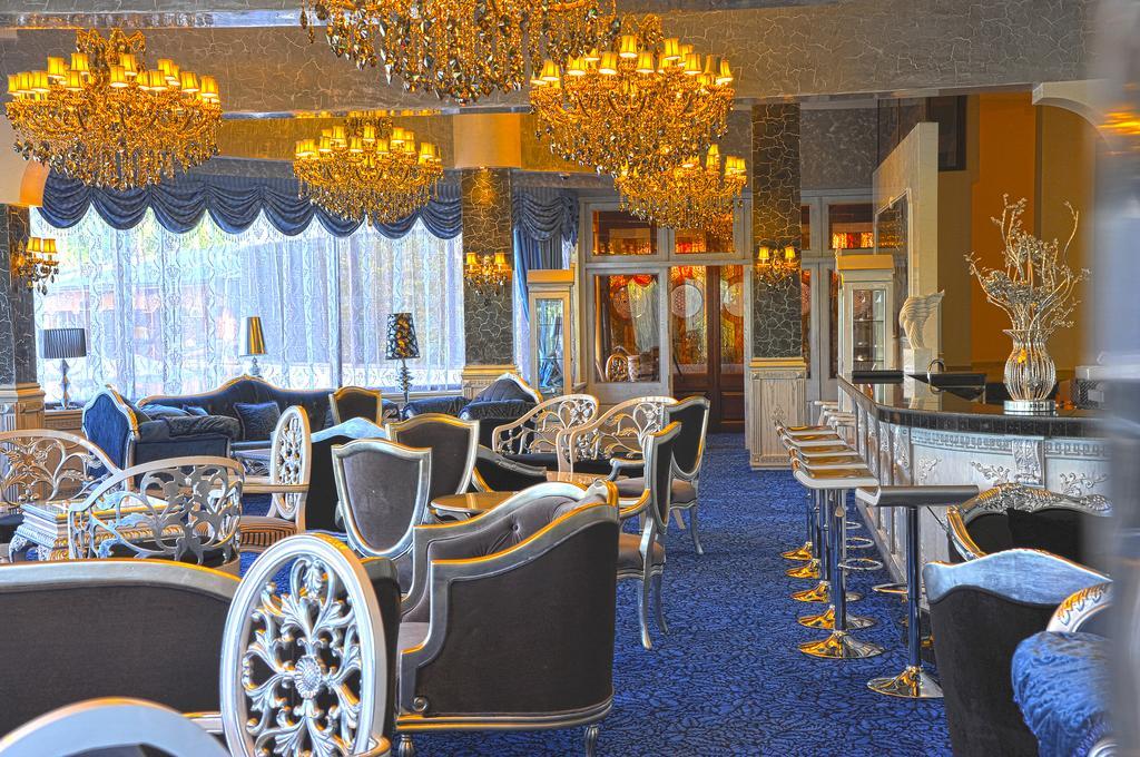 斯塔拉扎戈拉百乐酒店 旧扎戈拉 外观 照片 The Blue Bar